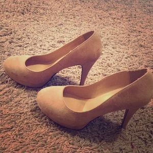 Boutique shoes size 7 1/2